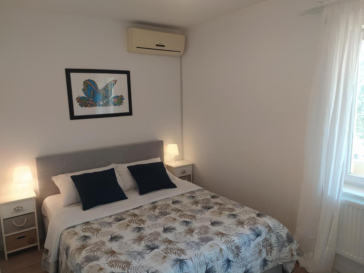 Apartment & Rooms Poppy Rose Zadar Eksteriør billede