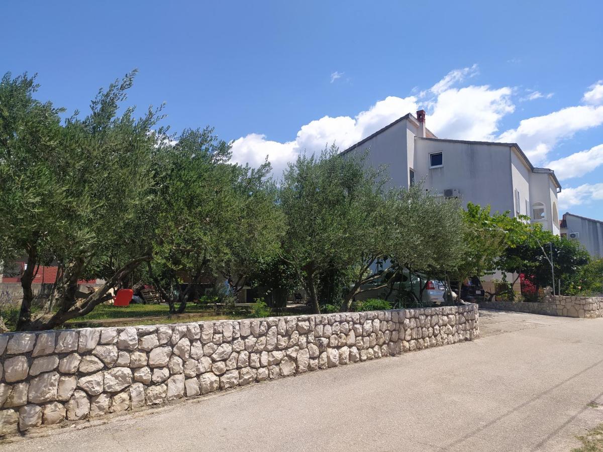 Apartment & Rooms Poppy Rose Zadar Eksteriør billede