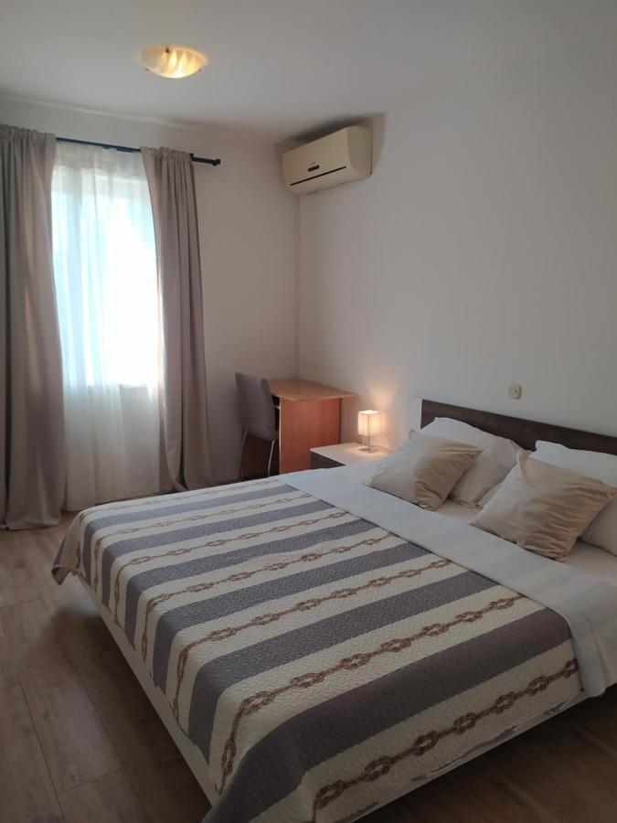 Apartment & Rooms Poppy Rose Zadar Eksteriør billede