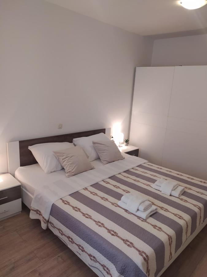 Apartment & Rooms Poppy Rose Zadar Eksteriør billede