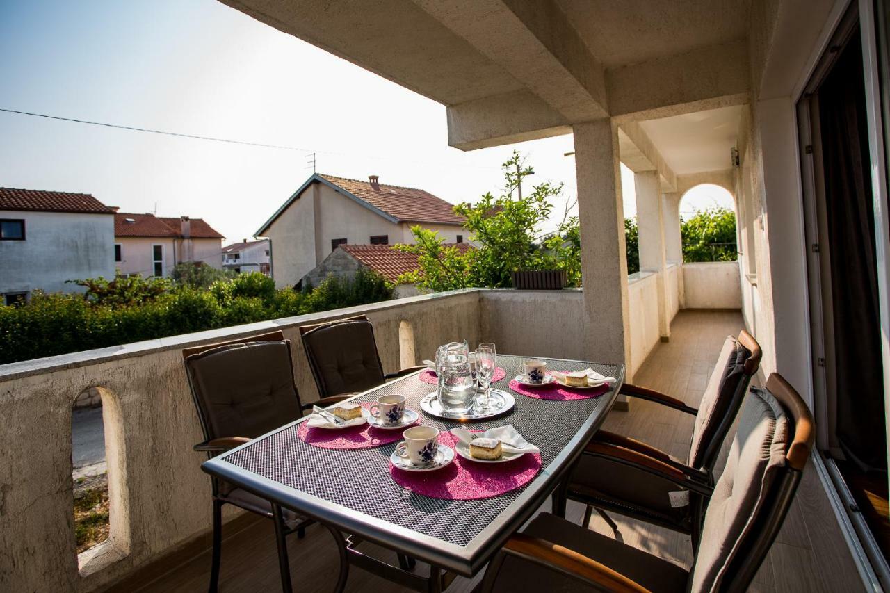 Apartment & Rooms Poppy Rose Zadar Eksteriør billede